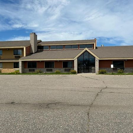 Northwoods Inn & Suites - Blackduck Exterior foto